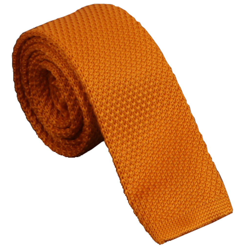 Karryfarvet strikket slips