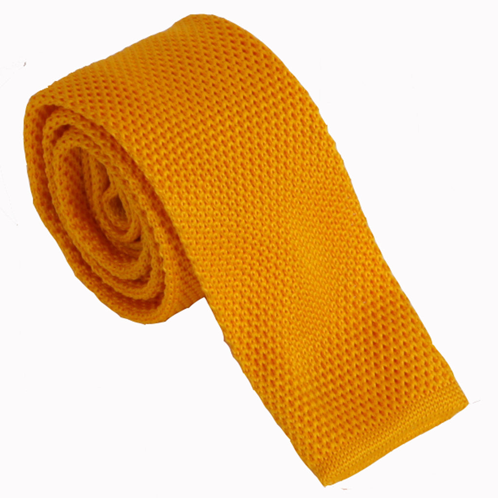 Orange strikket slips