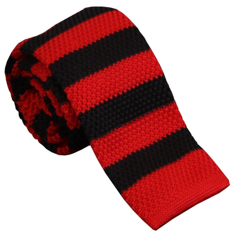 rødstribet strikket slips