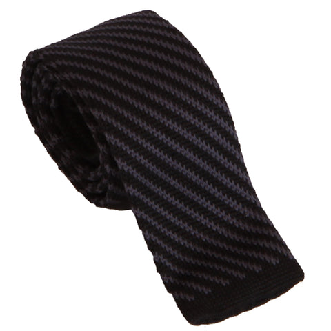 Sort m. grå strikket slips